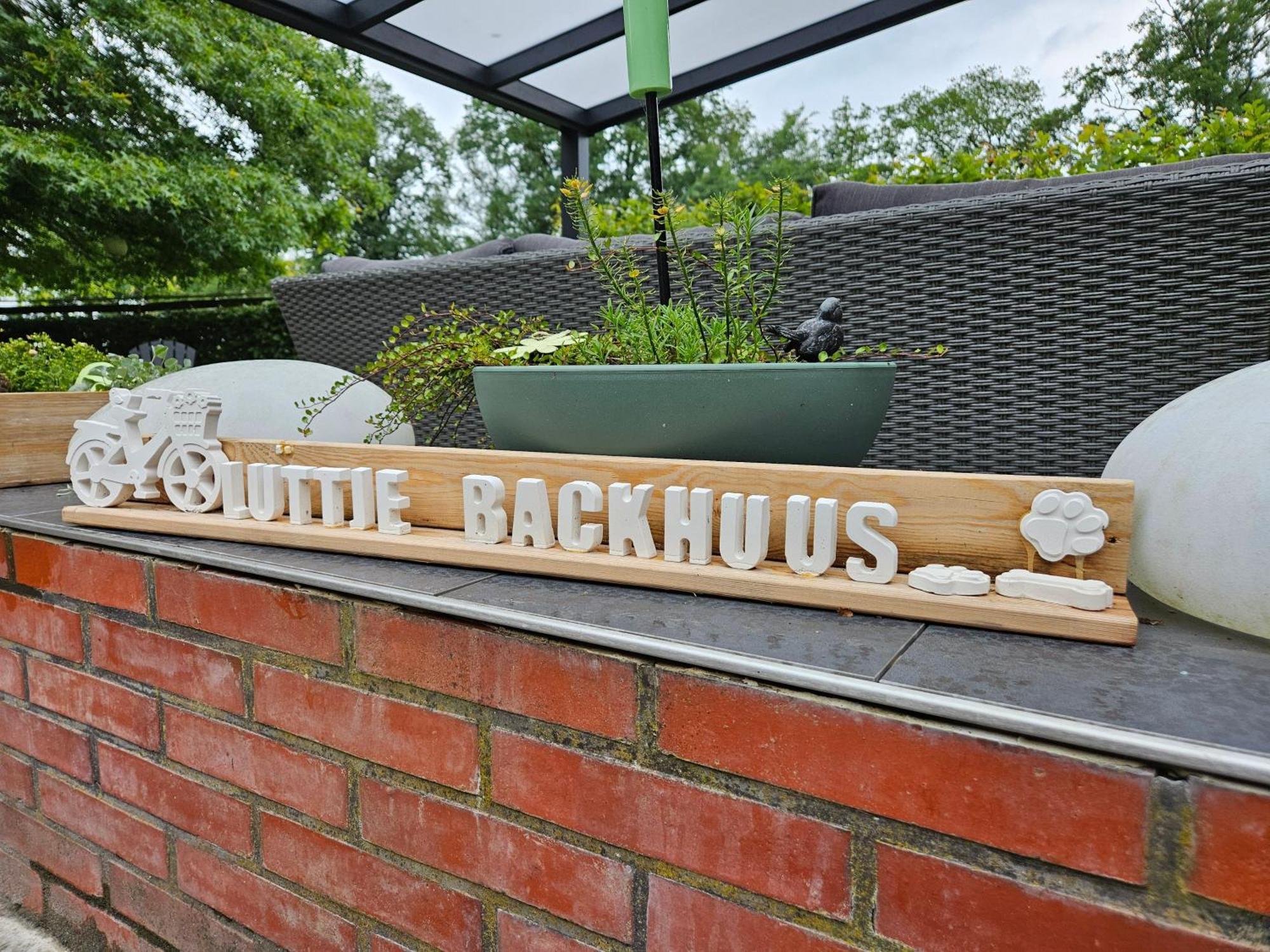 Kleines Ferienhaus Luettje Backhuus 35516 Uplengen Eksteriør billede
